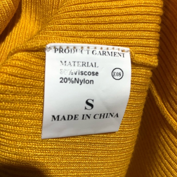 NWOT Midi Bodycon Sweater Dress with Slit Size Small - Picture 6 of 7